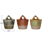 Measurements of the stoneware wall planter with reactive glaze. 